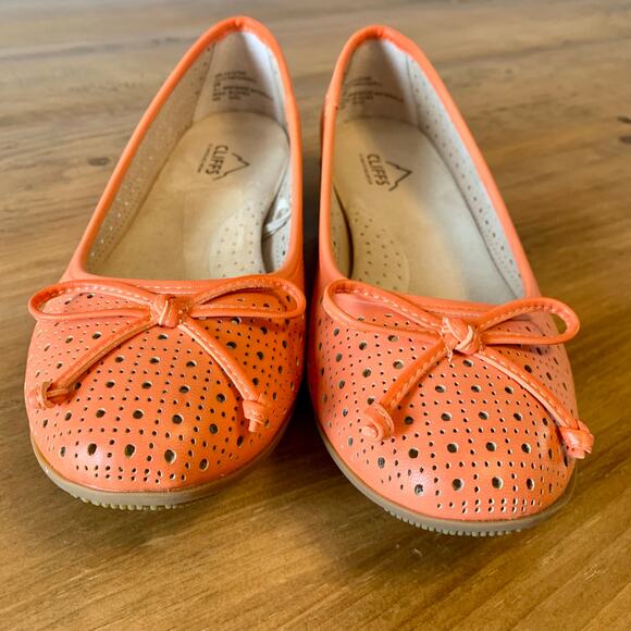 Cliffs White Mountain Womens Sz 8W Shoes Cheryl Tangerine Ballet Flats Summer - Picture 3 of 13